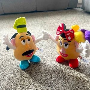 NWT Walt Disney World Resort Mr. And Mrs. Potato Head Plush dolls